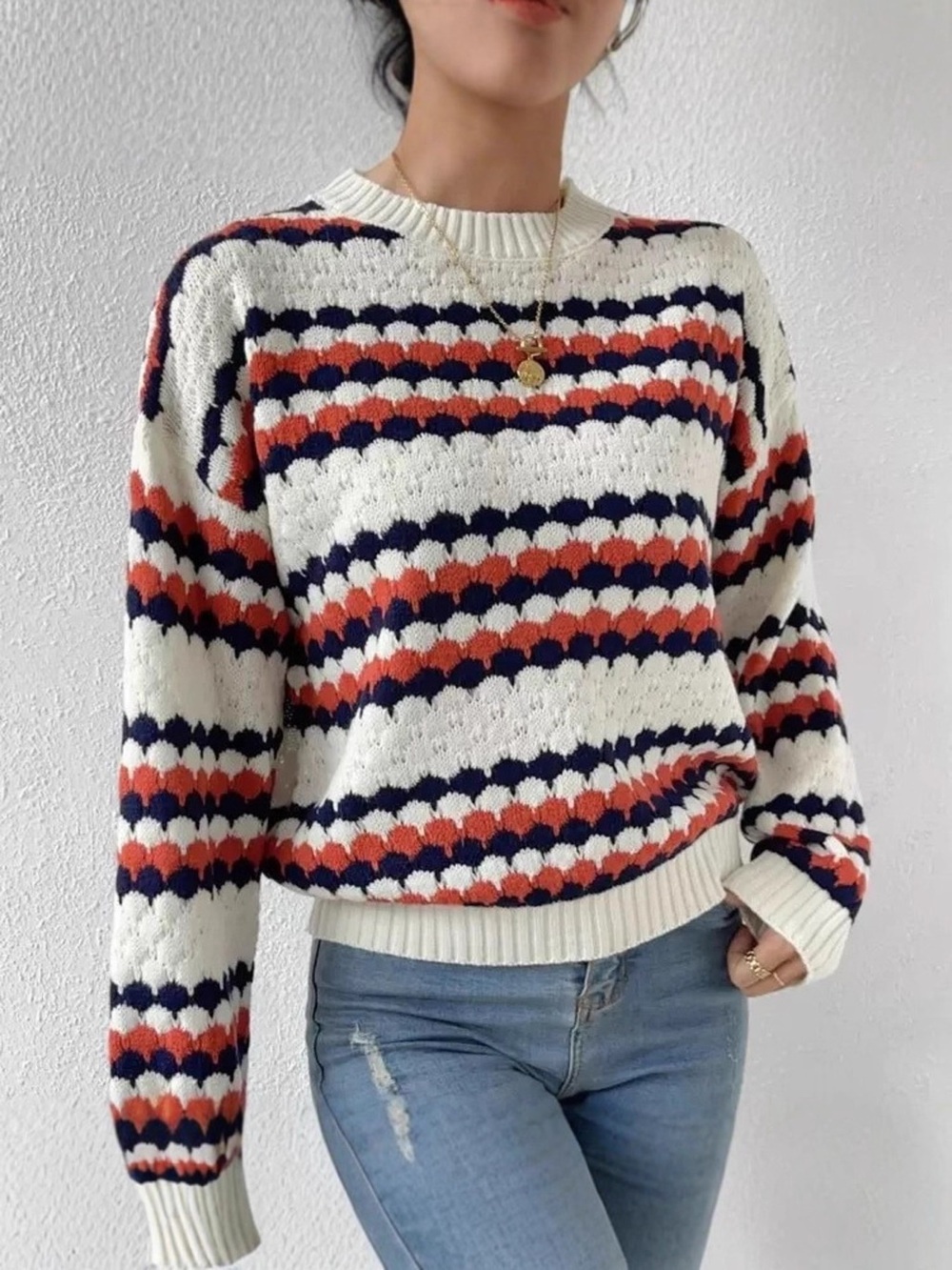 Striped Pattern Round Neck Sweater - Picture 2 of 7